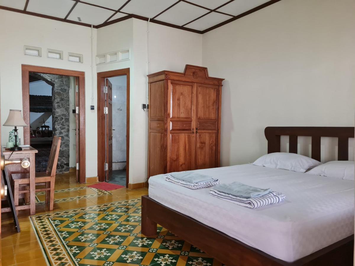 Omah Pitoe Yogya Homestay Yogyakarta Exterior photo