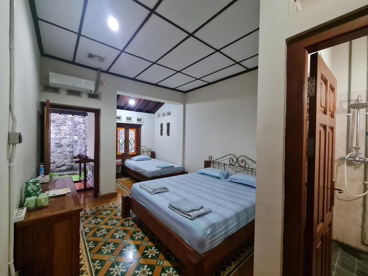Omah Pitoe Yogya Homestay Yogyakarta Exterior photo